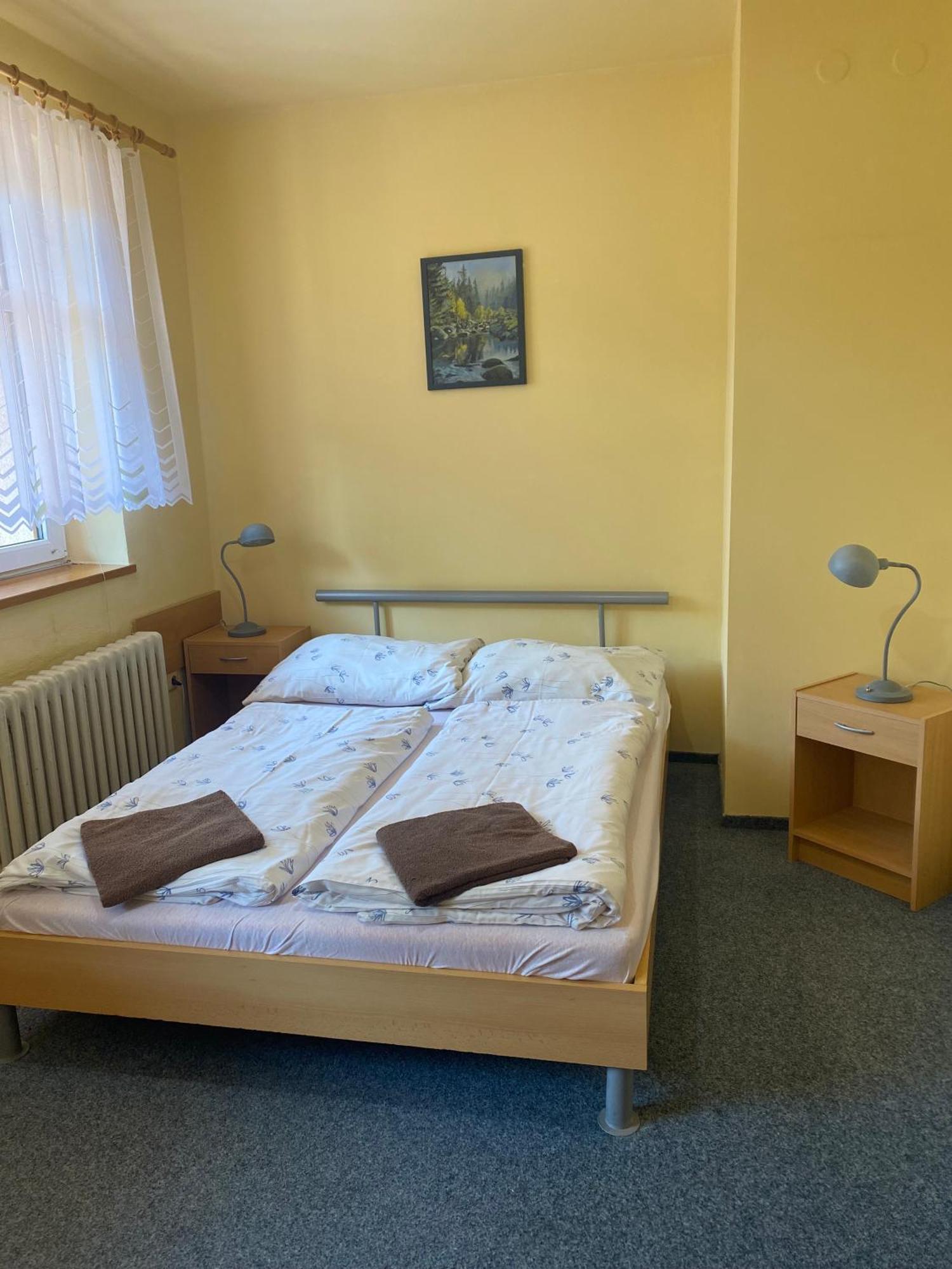 Penzion Pod Zdanovem Nezdice Luaran gambar
